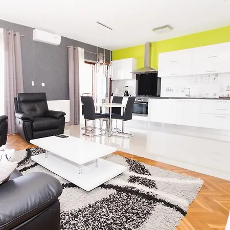 Apartment Goga *
