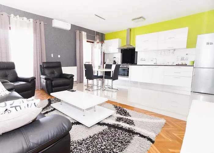Apartment Goga *